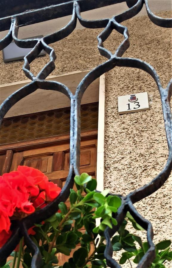 La Casa Di Francesco Ξενοδοχείο Putifigari Εξωτερικό φωτογραφία